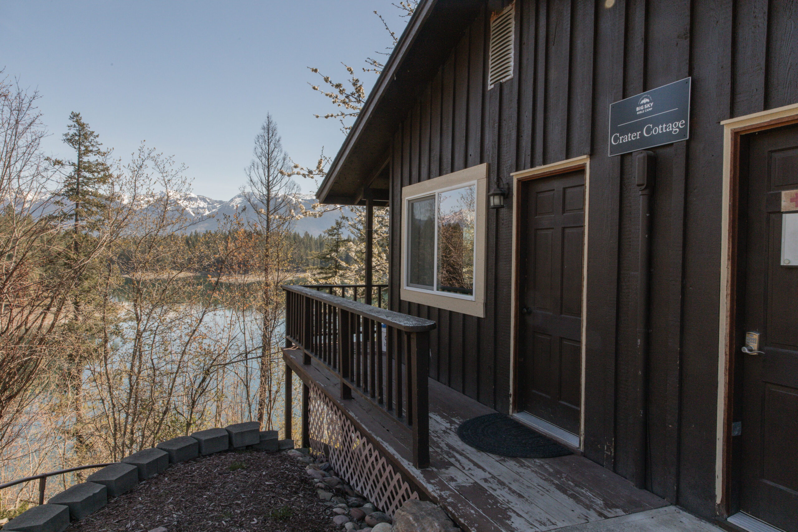 Crater Cottage featured Image