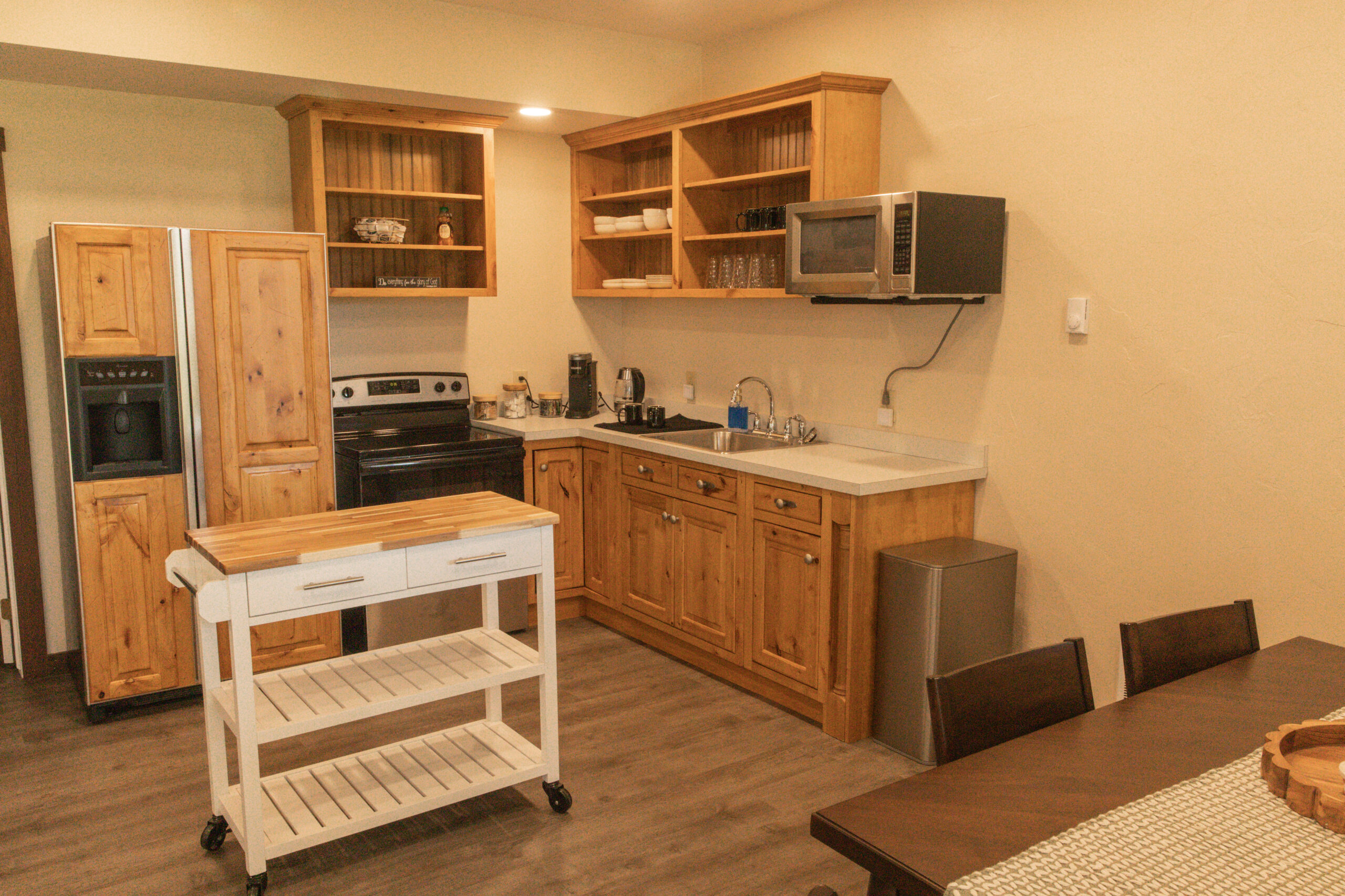 Birch Kitchenette photo